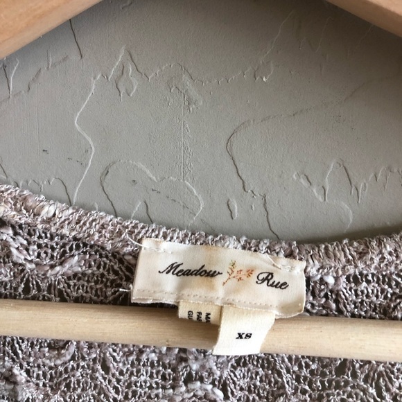 ANTHROPOLOGIE Lace Applique Pullover - Picture 5 of 6